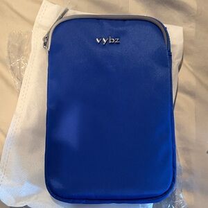 Blue Key & Card Holder